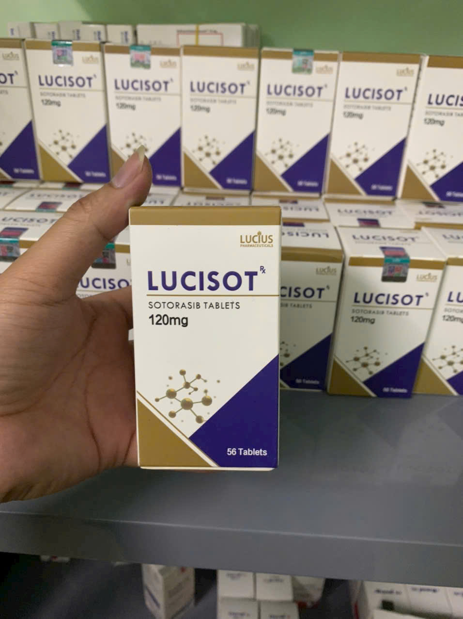 Thuốc Lucisot 120mg Sotorasib giá bao nhiêu mua ở đâu?